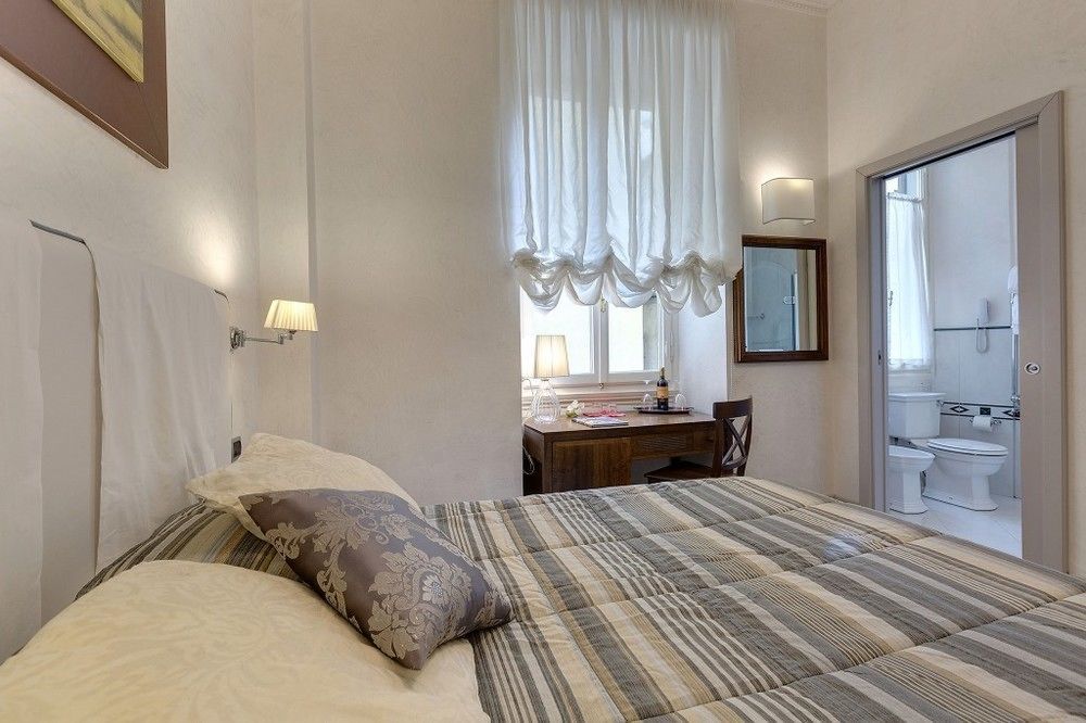 Готель Il Salotto Di Firenze Екстер'єр фото